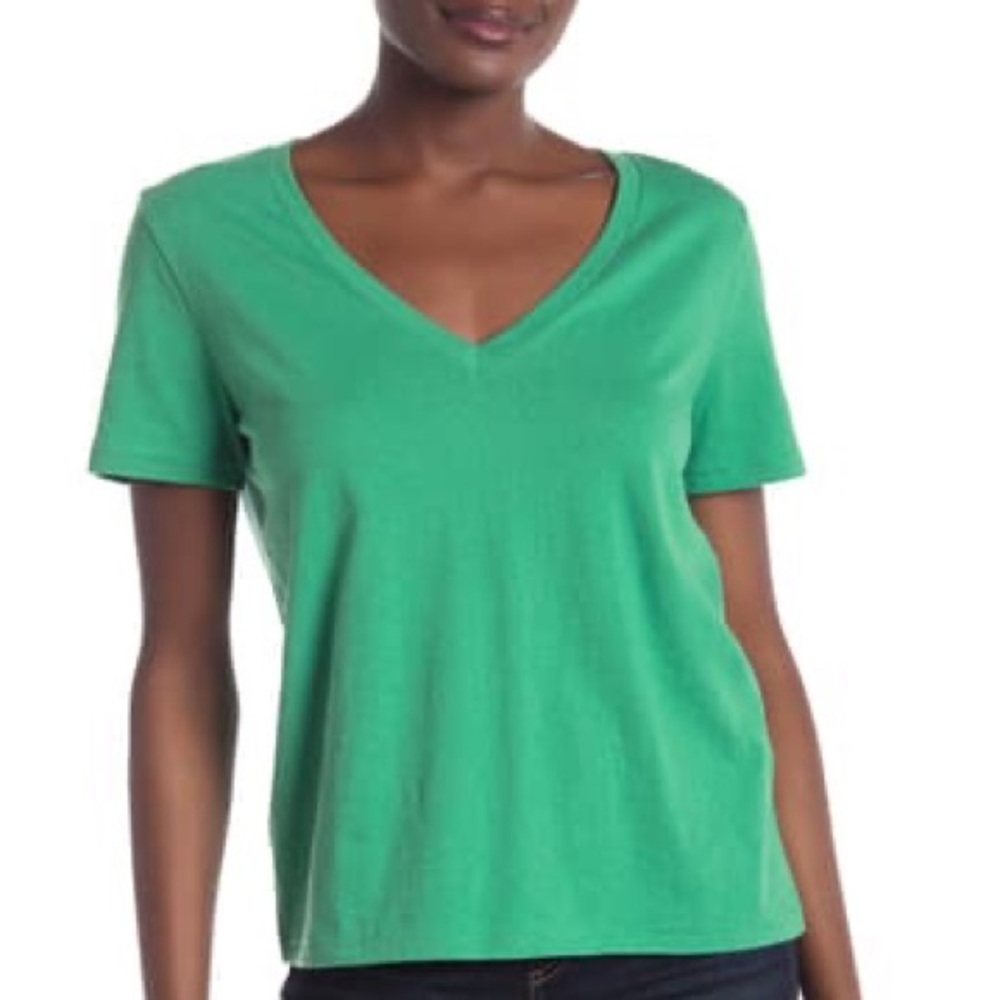 BP. V-Neck Short Sleeve T-Shirt Green